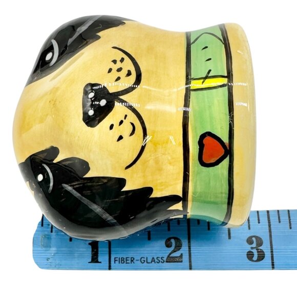 Hand-Painted Ceramic Dog Salt and Pepper Shakers Fun Collectible Tableware - Picture 6 of 8